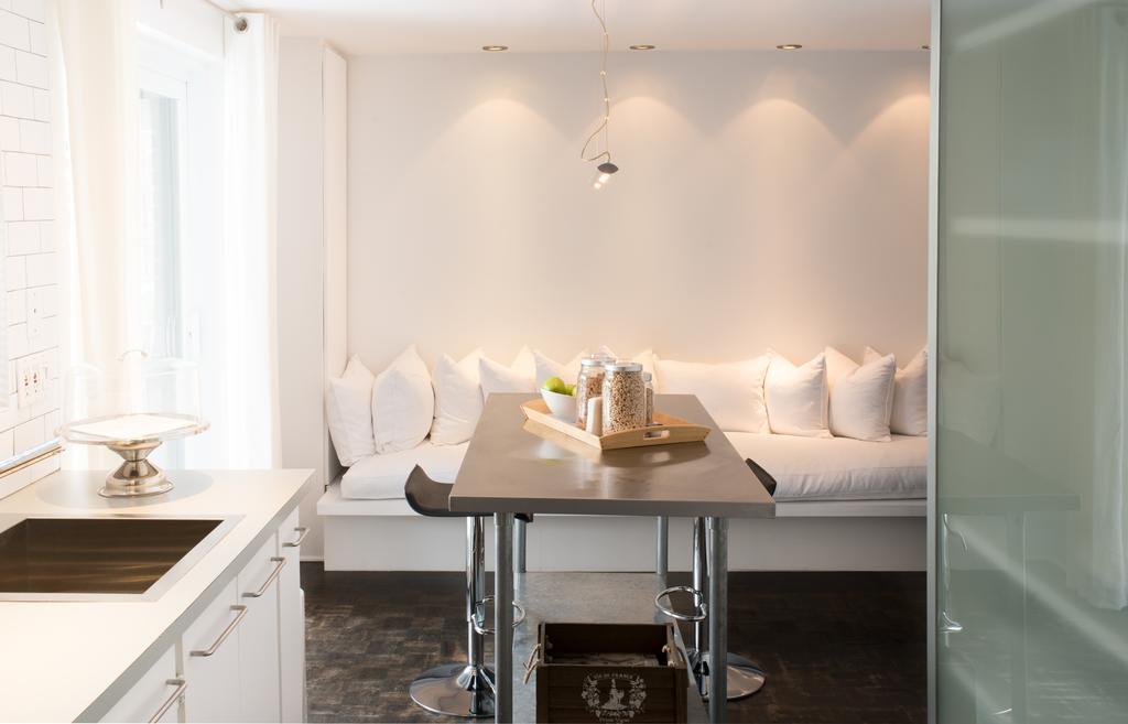 Studio Living Bed and Breakfast Montréal Exteriör bild